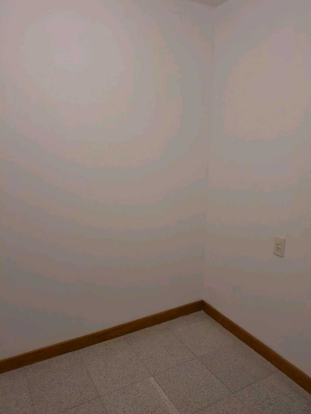 Apartamento en arriendo en el Poblado cerca a la Rosa Mística