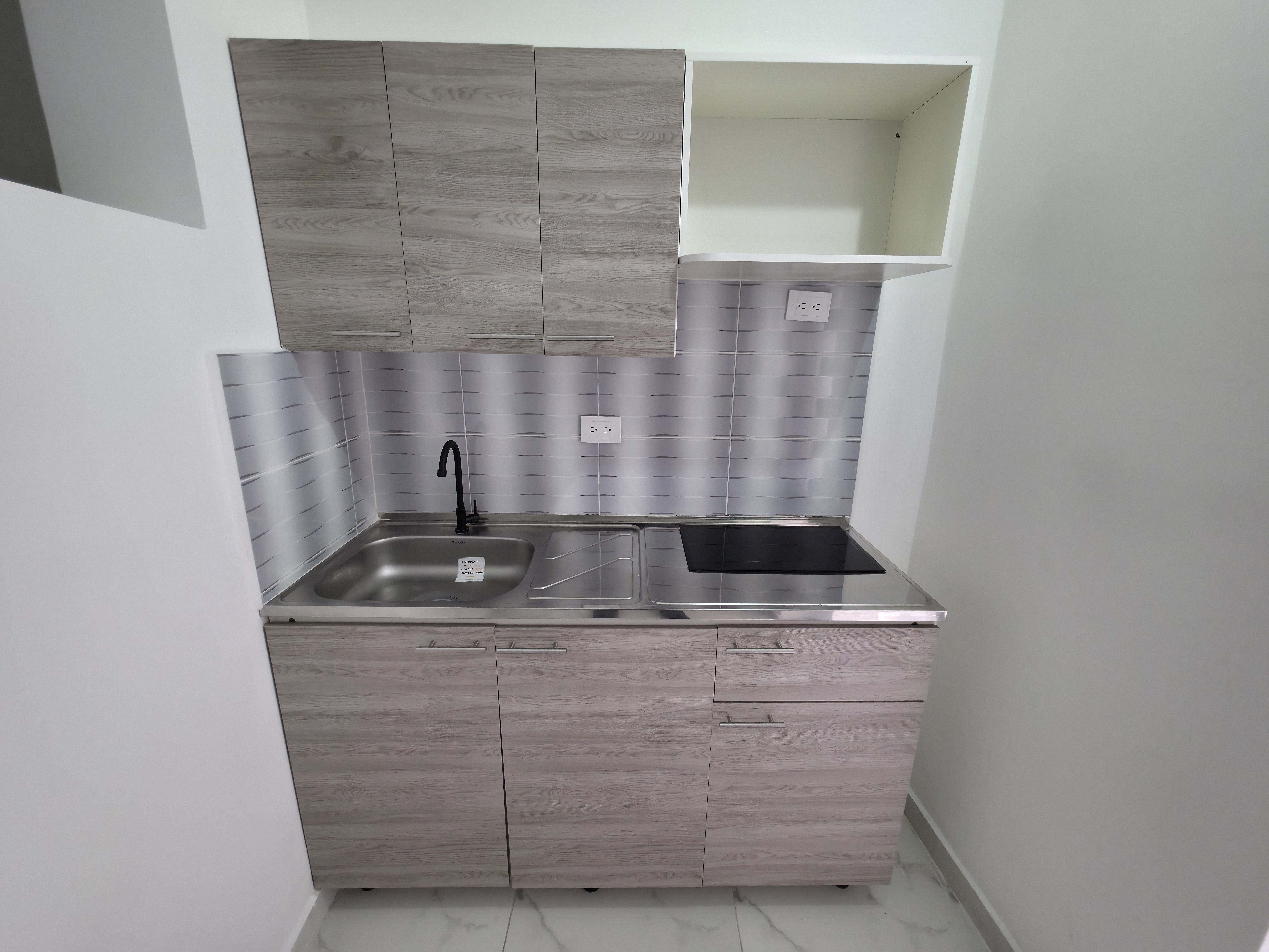 Apartamento en arriendo en El Salvador Medellín