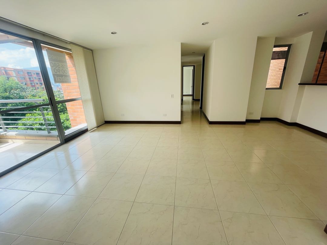 Apartamento en arriendo en Envigado sector cumbres