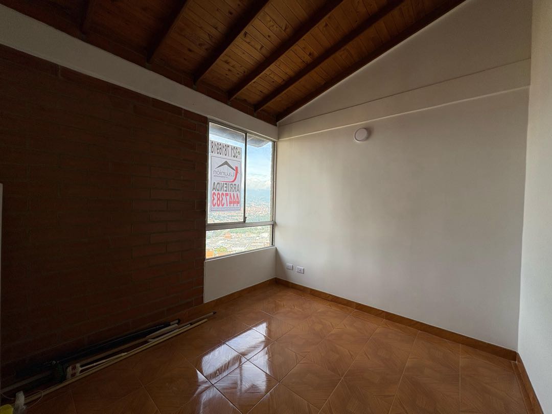 Apartamento en arriendo en la loma del indio
