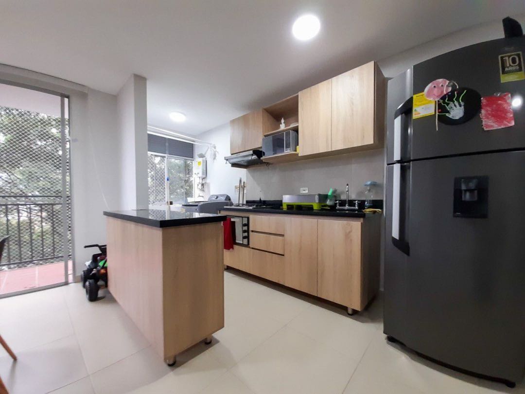 Apartamento en arriendo en las cometas