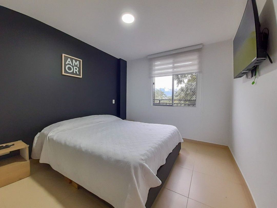 Apartamento en arriendo en las cometas
