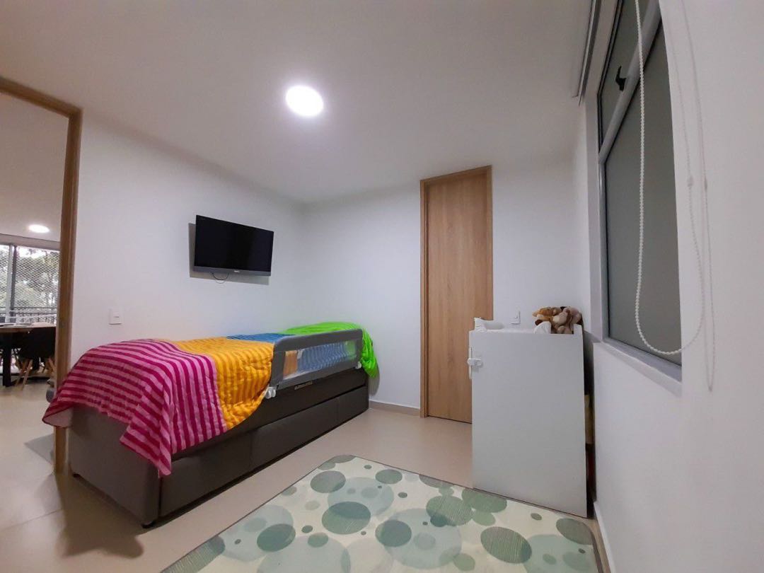 Apartamento en arriendo en las cometas