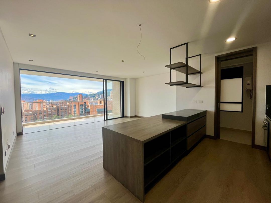 Apartamento en arriendo en los balsos