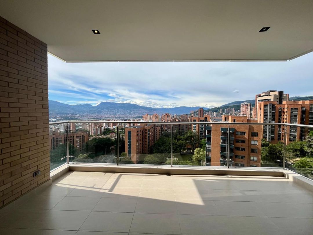 Apartamento en arriendo en los balsos