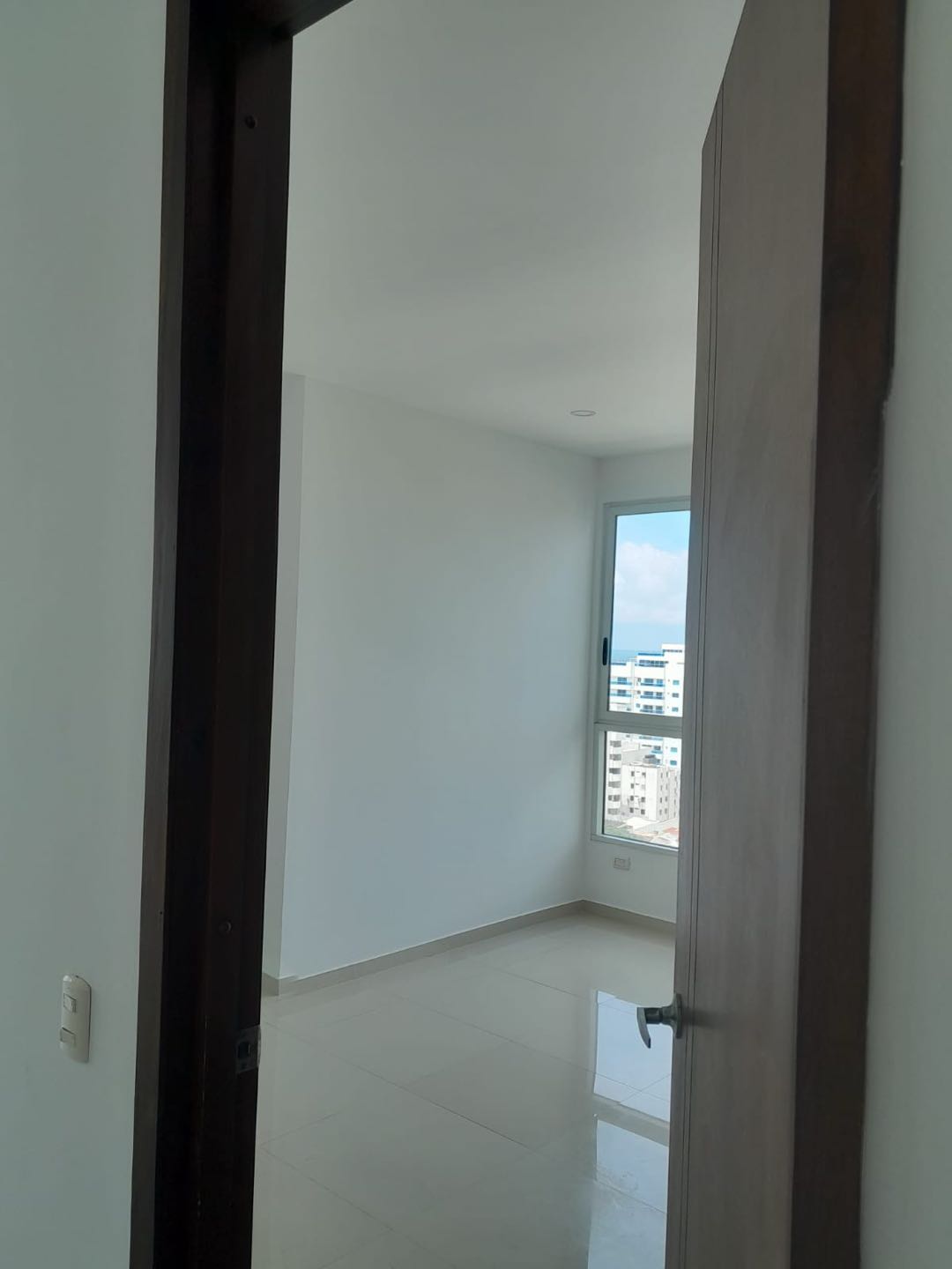 APARTAMENTO EN ARRIENDO EN MANGA - CARTAGENA