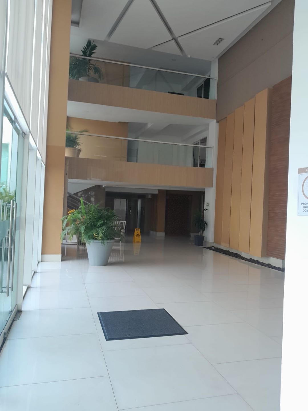 APARTAMENTO EN ARRIENDO EN MANGA - CARTAGENA