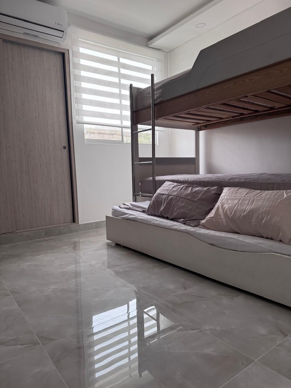 APARTAMENTO EN ARRIENDO EN SERENA DEL MAR - CARTAGENA