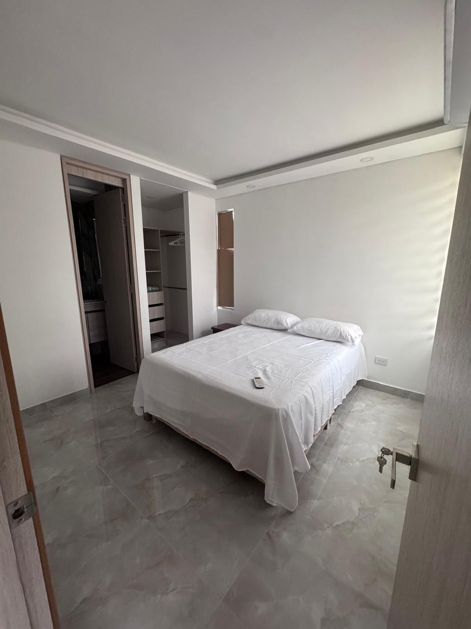 APARTAMENTO EN ARRIENDO EN SERENA DEL MAR - CARTAGENA