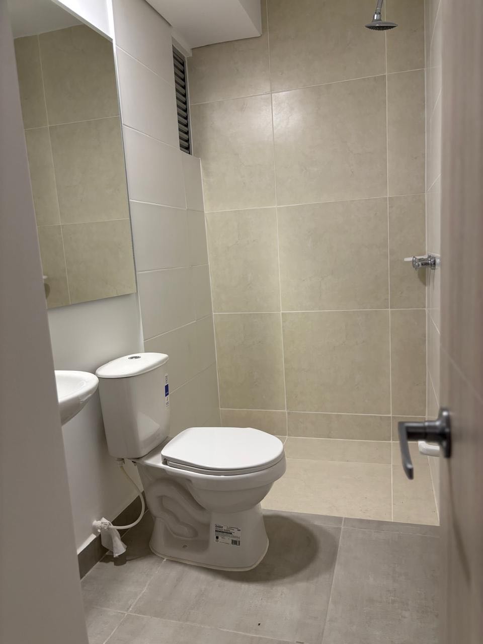 APARTAMENTO EN ARRIENDO EN SERENA DEL MAR - CARTAGENA