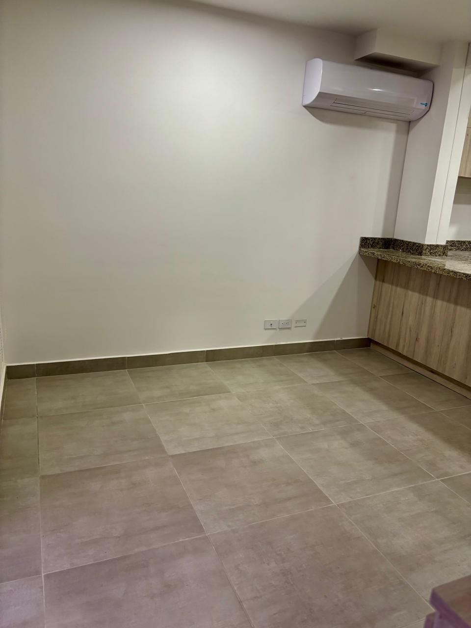 APARTAMENTO EN ARRIENDO EN SERENA DEL MAR - CARTAGENA