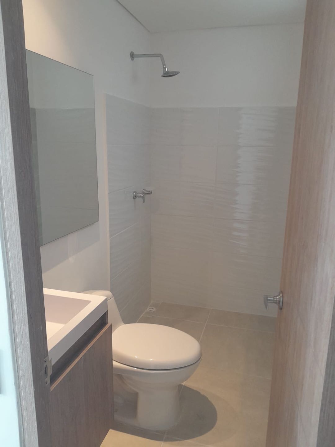 APARTAMENTO EN ARRIENDO EN SERENA DEL MAR - CARTAGENA