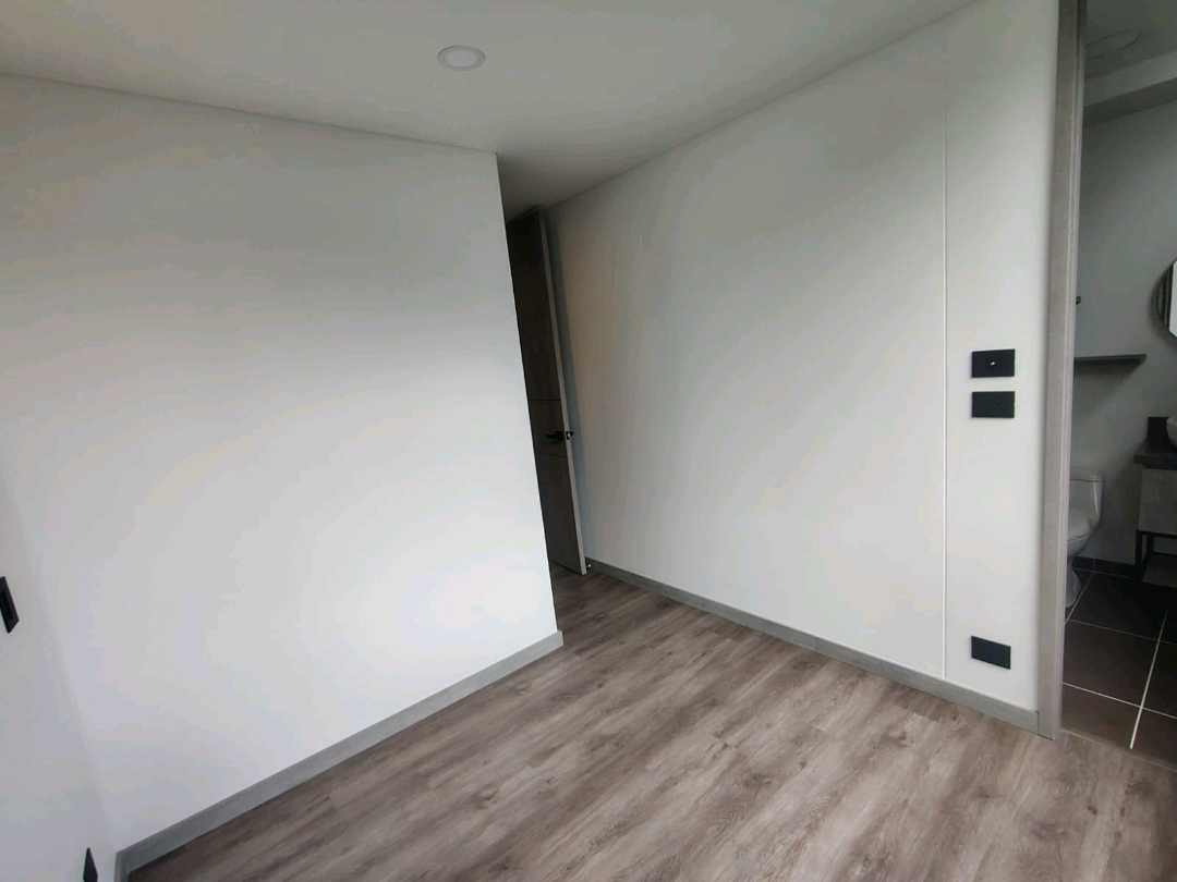 Apartamento en arriendo Envigado cerca a Cumbres CL10