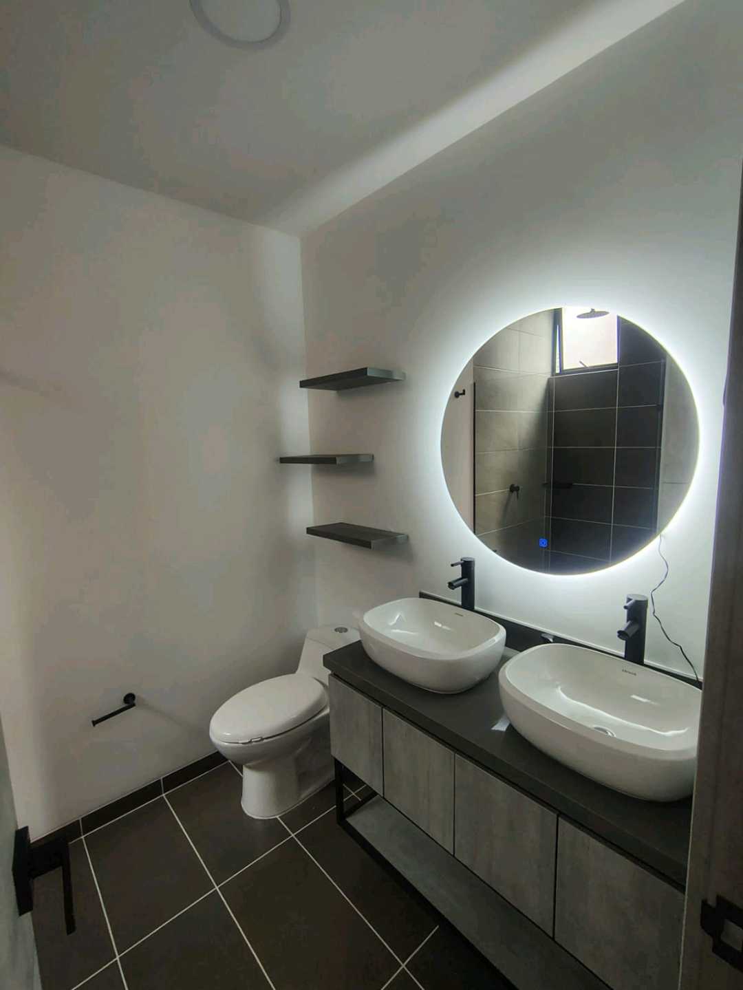 Apartamento en arriendo Envigado cerca a Cumbres CL10