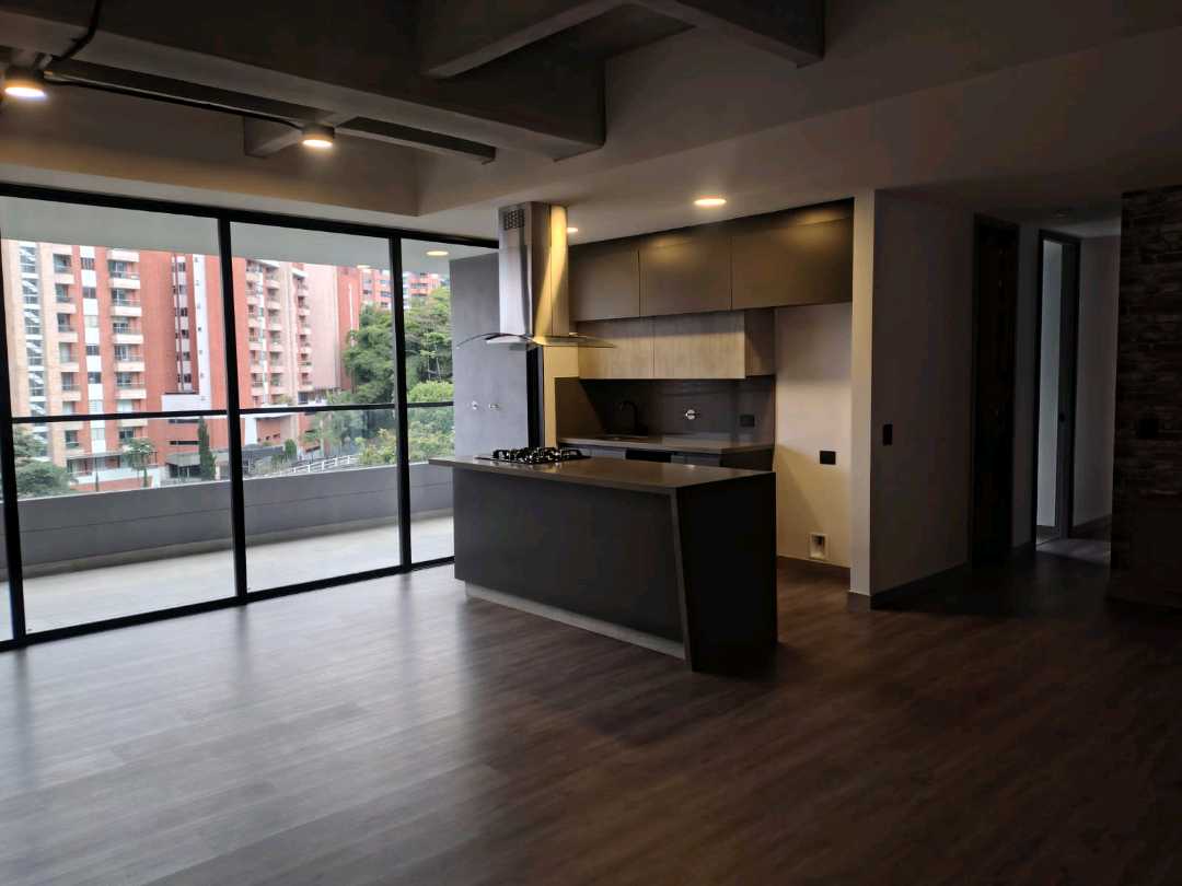 Apartamento en arriendo Envigado cerca a Cumbres CL10