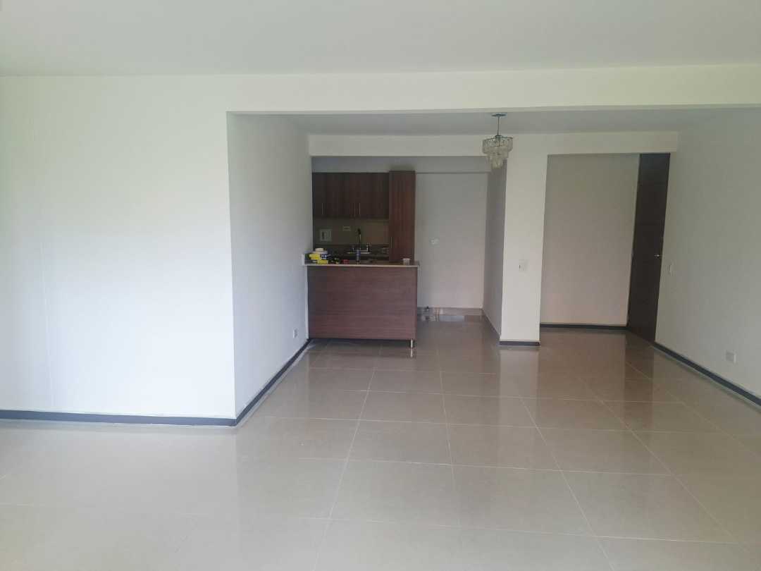 Apartamento en arriendo Envigado sector Cumbres CC
