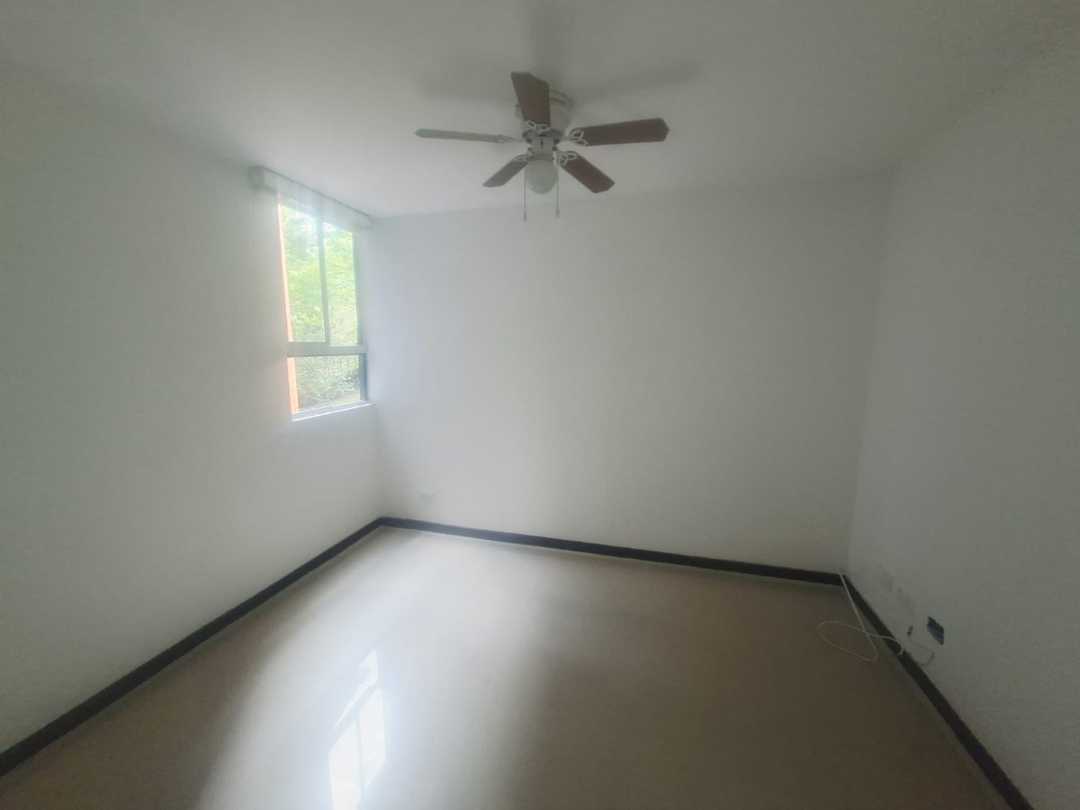 Apartamento en arriendo Envigado sector Cumbres CC