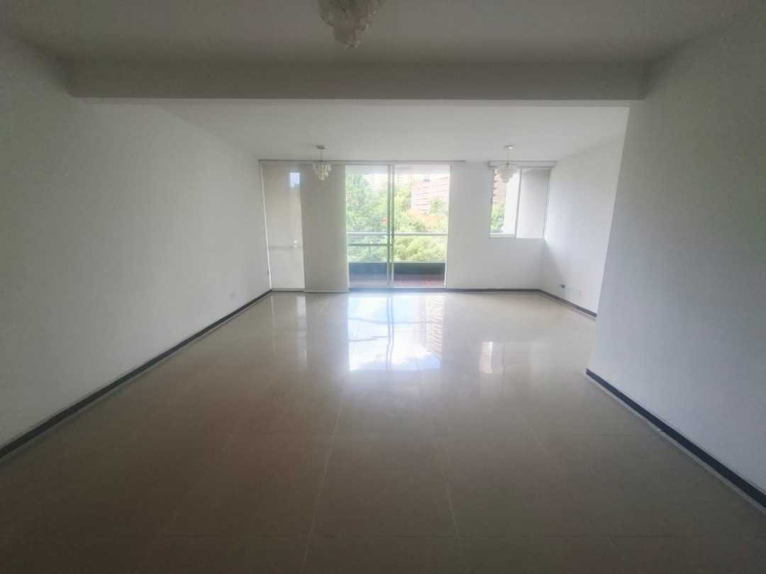 Apartamento en arriendo Envigado sector Cumbres CC