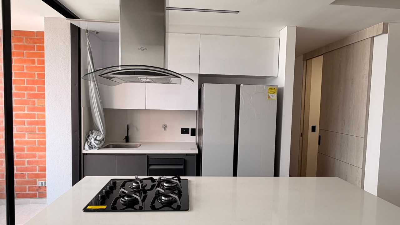 Apartamento en arriendo Envigado cerca a la Intermedia  CR-LC805