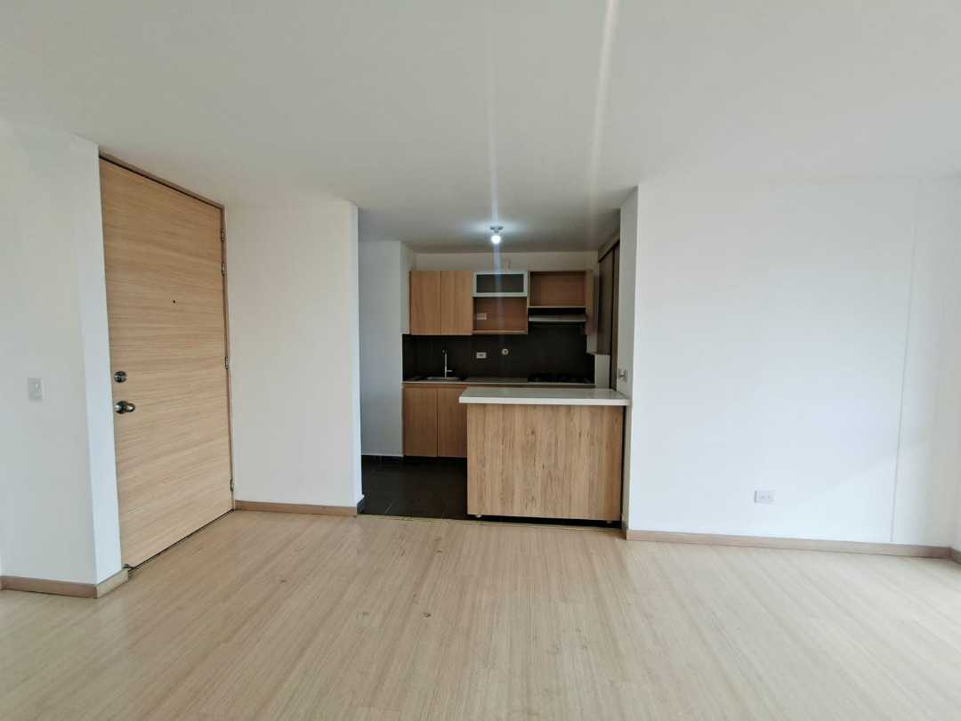 Apartamento en arriendo Envigado Esmeraldal ZB6
