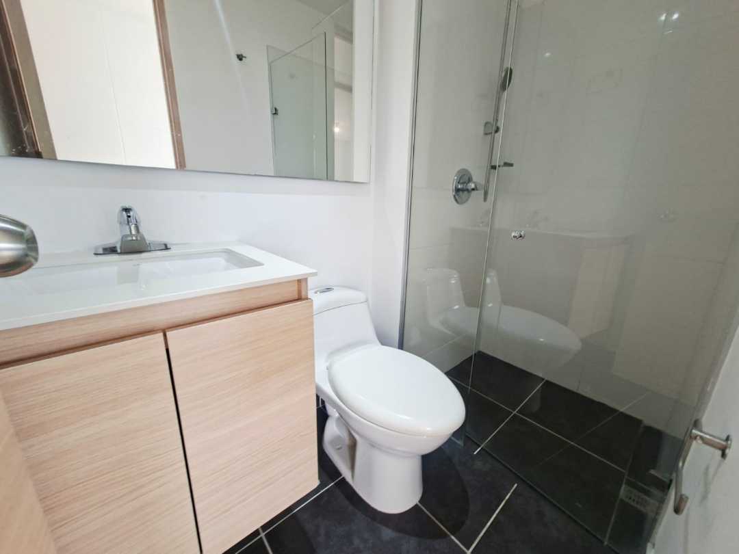 Apartamento en arriendo Envigado Esmeraldal ZB6