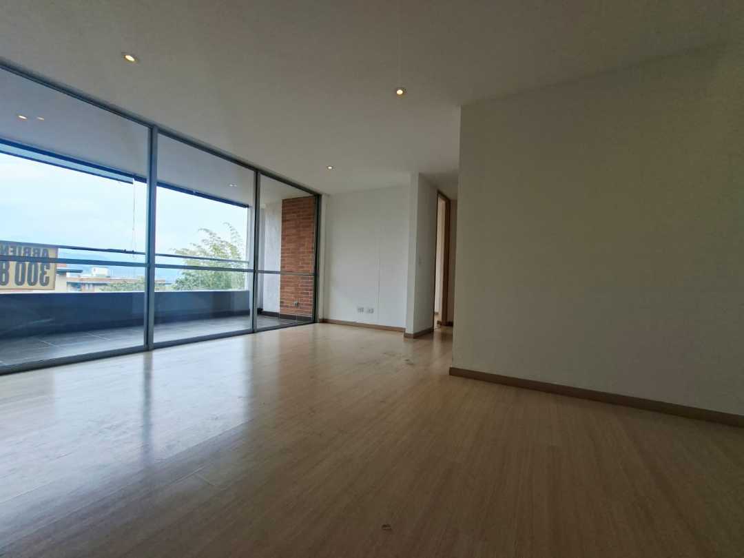 Apartamento en arriendo Envigado Esmeraldal ZB6