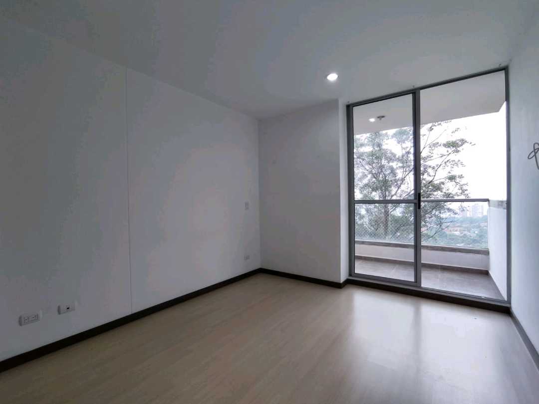 Apartamento en arriendo Intermedia cerca a la Vaquita