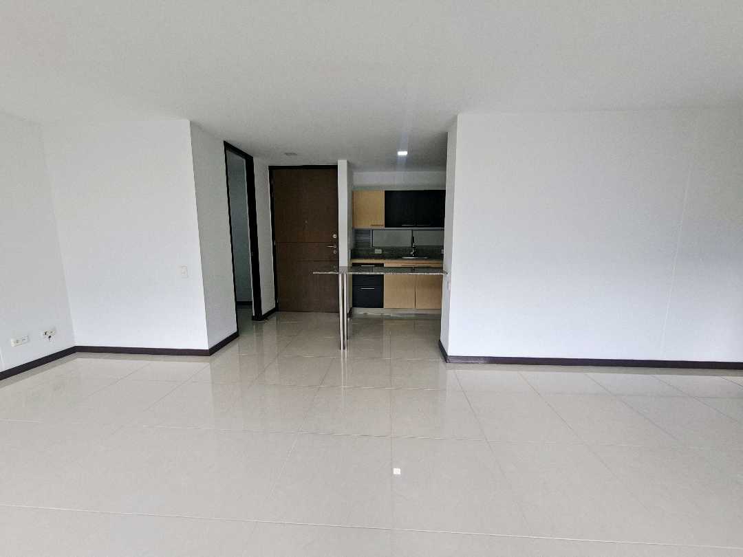 Apartamento en arriendo la Calera Poblado ARZ17