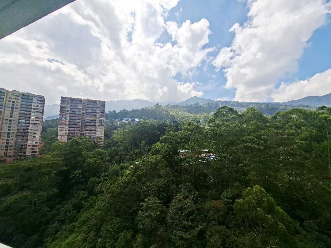 Apartamento en arriendo la Calera Poblado ARZ17