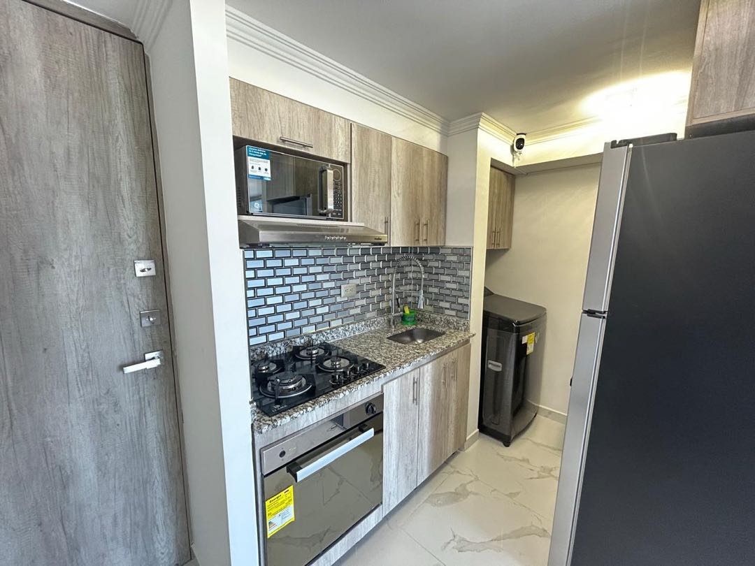 Apartamento Amoblado  en Arriendo - las palmas.