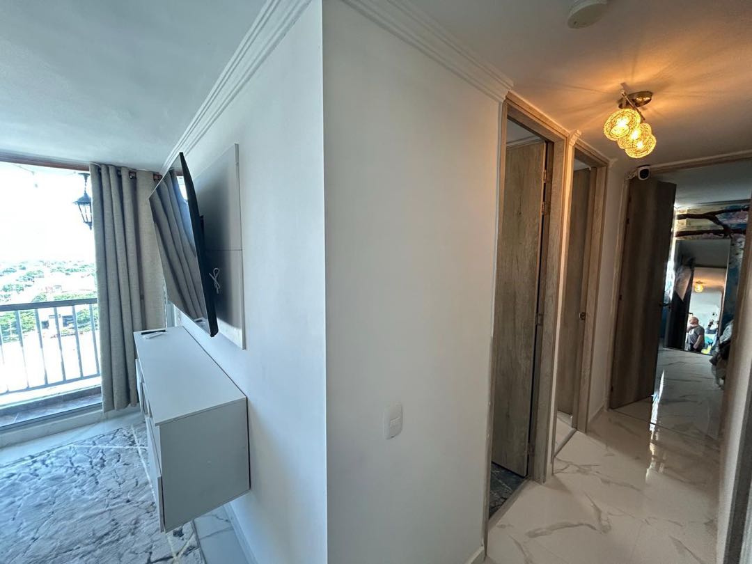 Apartamento Amoblado  en Arriendo - las palmas.