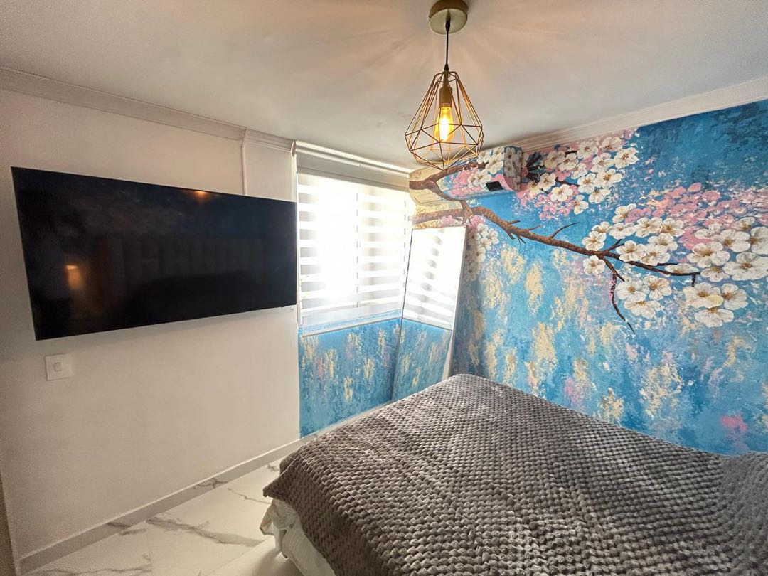 Apartamento Amoblado  en Arriendo - las palmas.