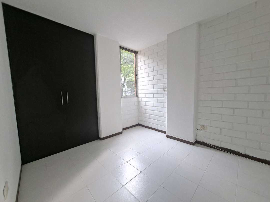 Apartamento en arriendo Loma del Indio