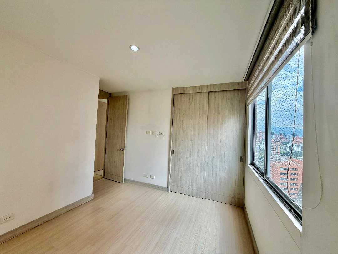 Apartamento en arriendo Loma la Linde Poblado