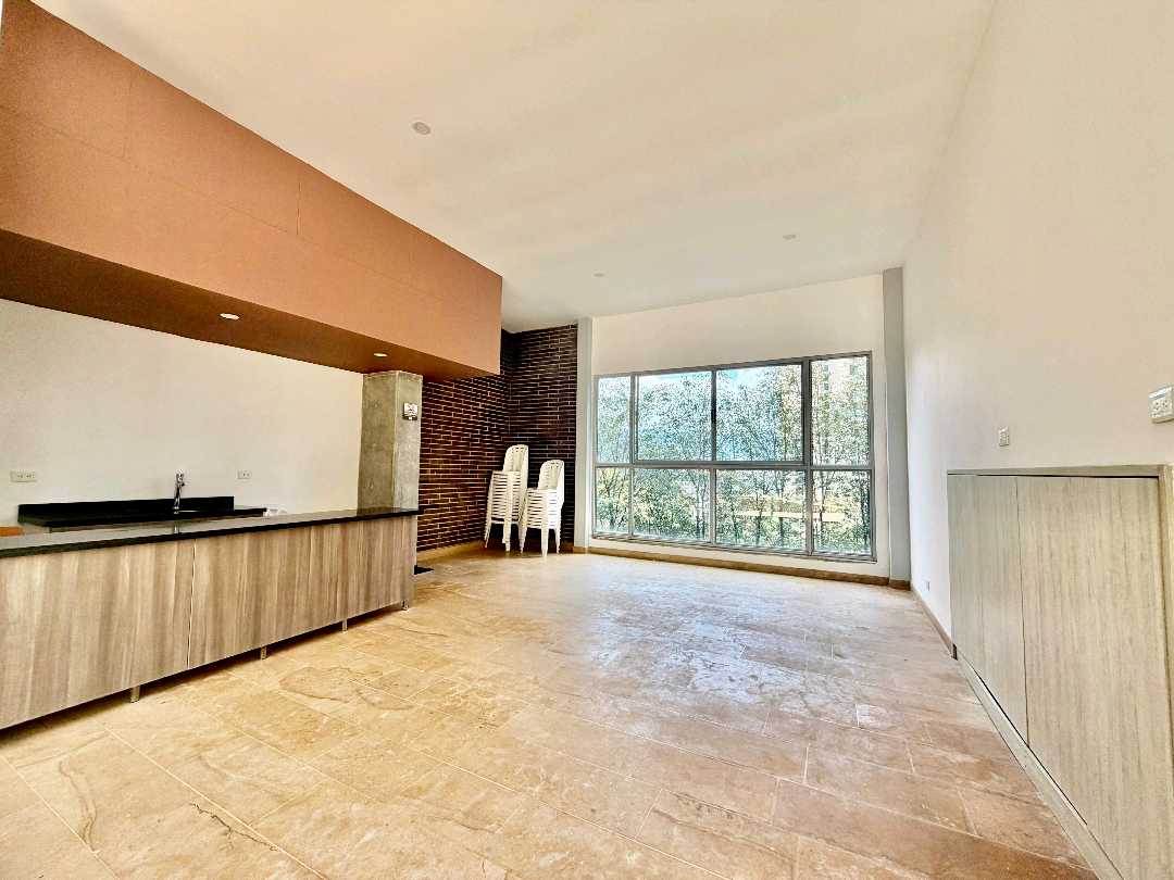 Apartamento en arriendo Loma la Linde Poblado