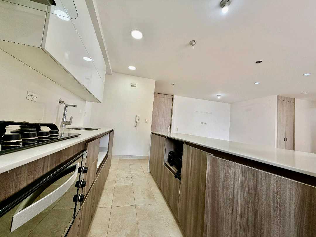 Apartamento en arriendo Loma la Linde Poblado