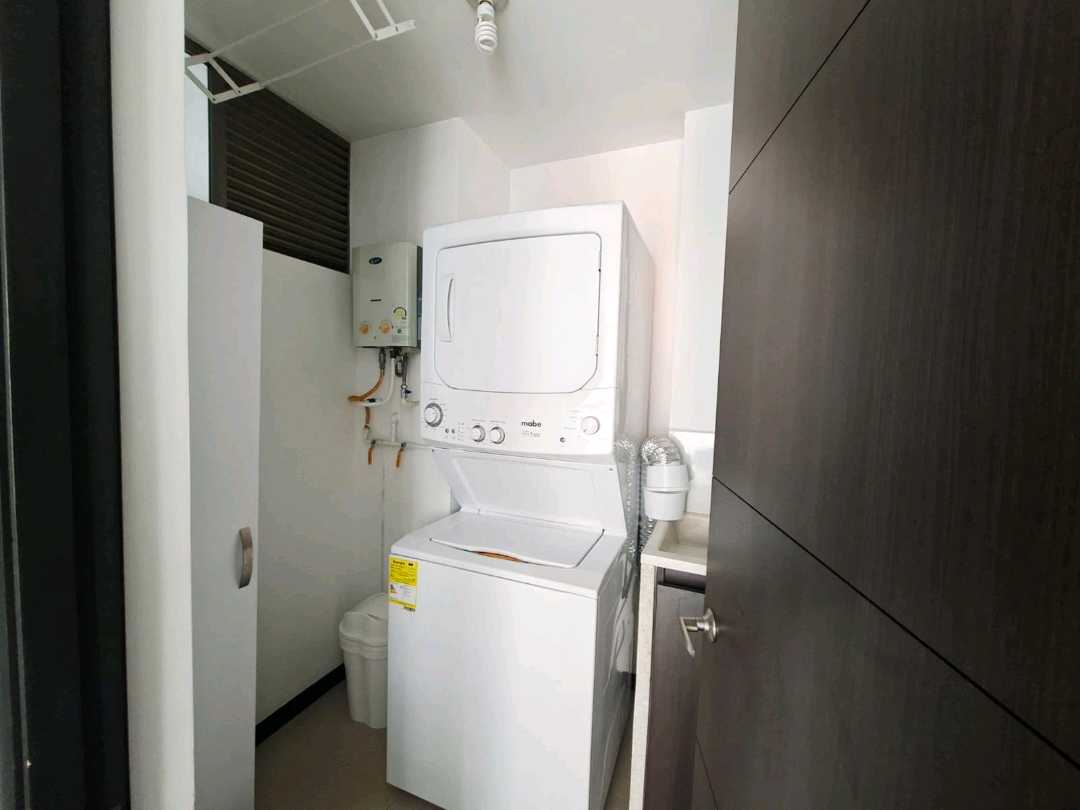 Apartamento en arriendo amoblado Palmas YB18