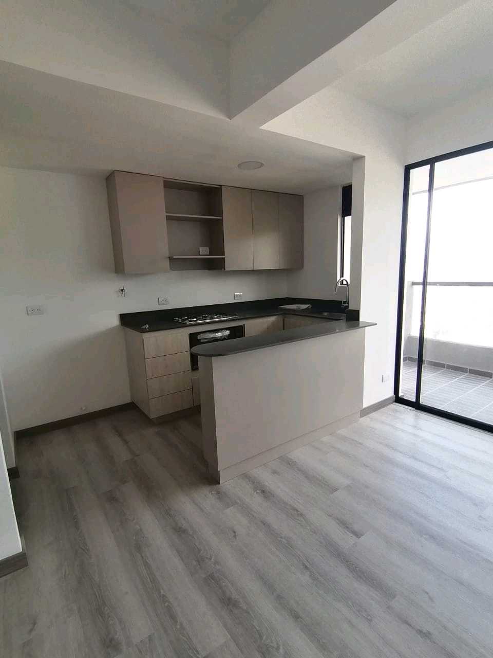 Apartamento en arriendo Palmas vista a la ciudad PC
