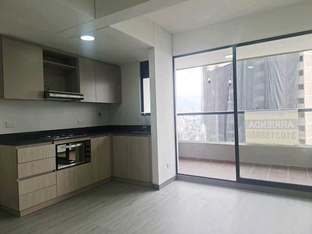 Apartamento en arriendo Palmas vista a la ciudad PC