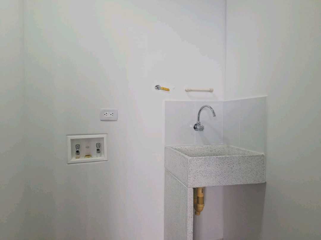 Apartamento en arriendo Palmas vista a la ciudad PC