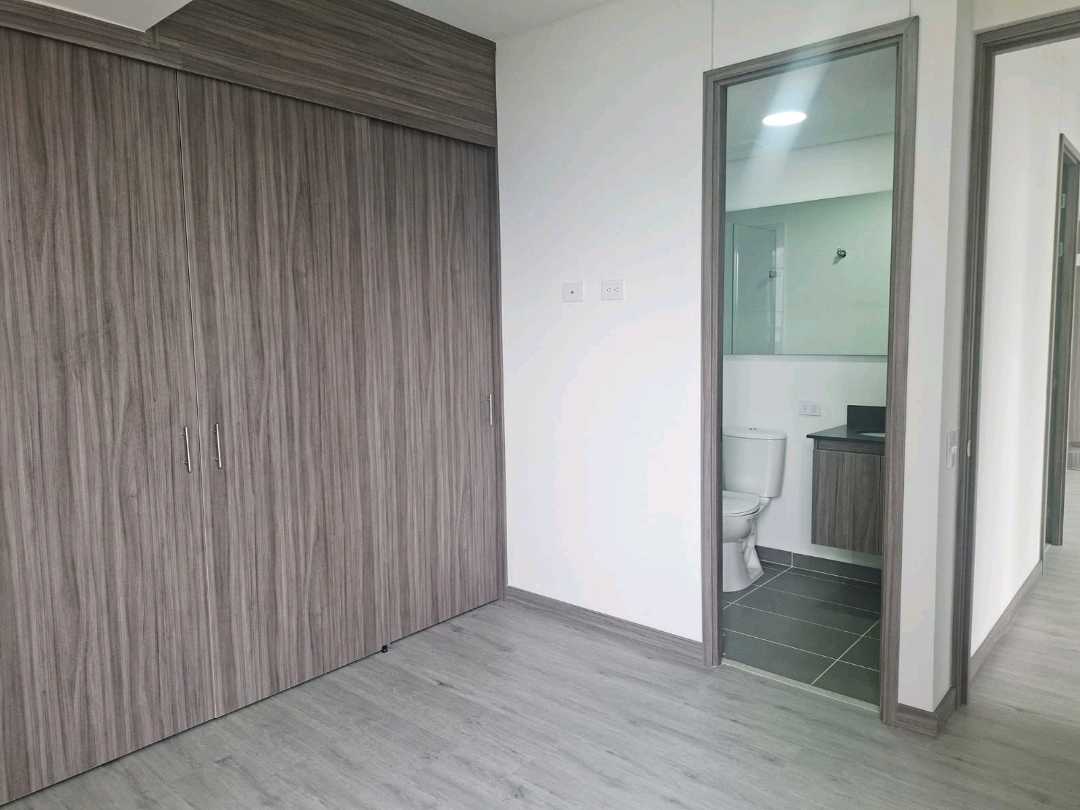 Apartamento en arriendo Palmas vista a la ciudad PC