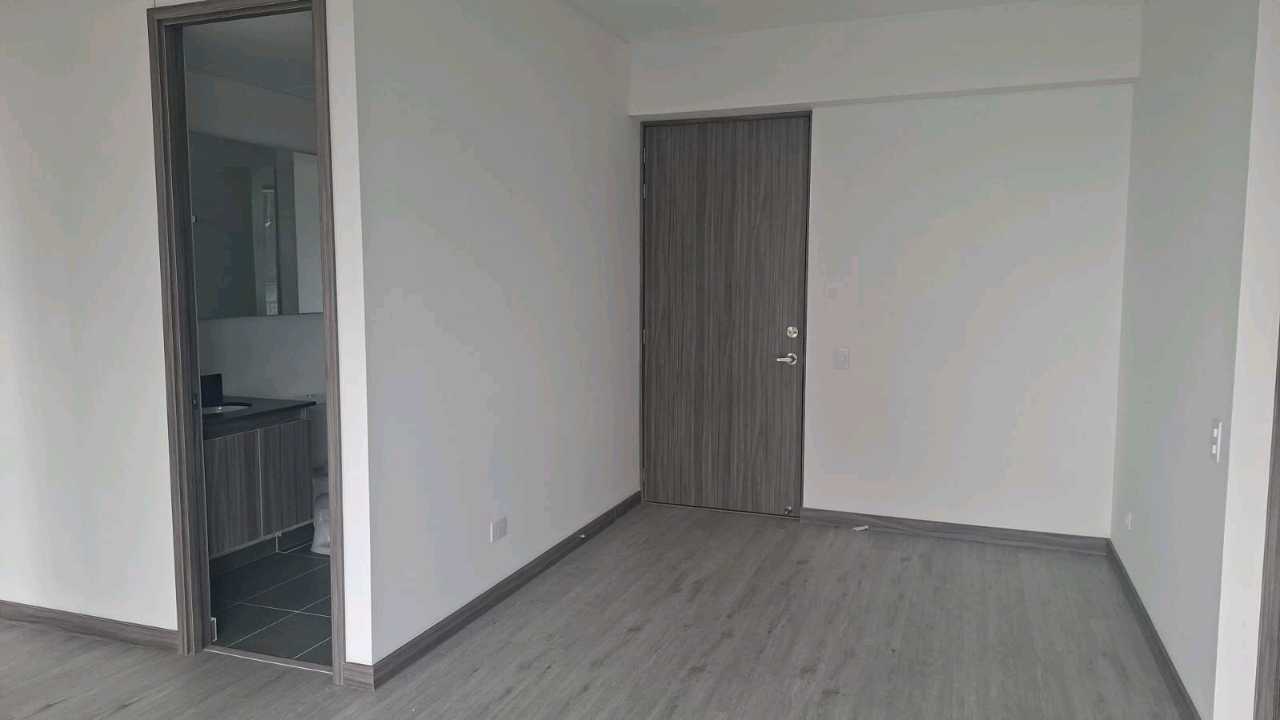 Apartamento en arriendo Palmas vista a la ciudad PC