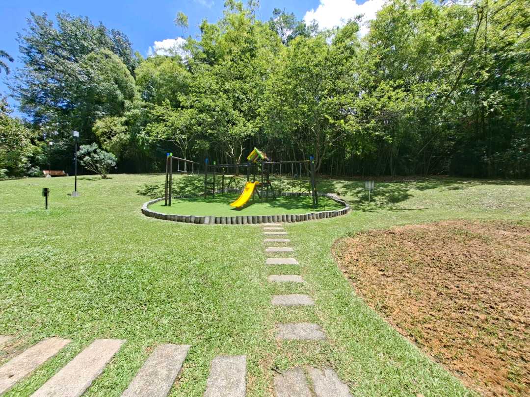 Apartamento en arriendo Poblado a 3 cuadras del CC TESORO RC7