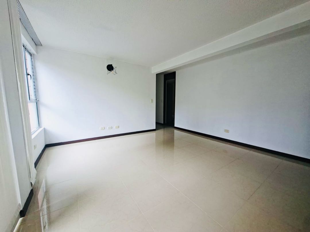 Apartamento en arriendo Poblado Loma de San Julian