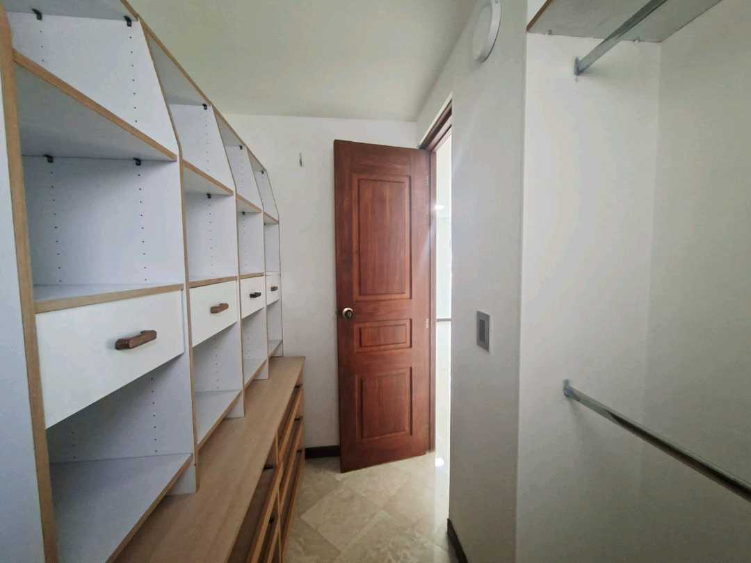 Apartamento en arriendo Poblado cerca a Provenza y a la inferior PM3
