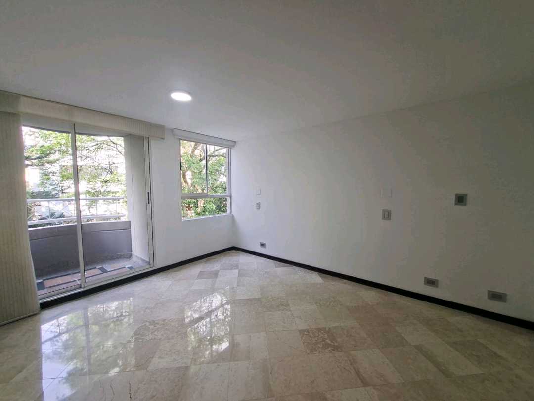Apartamento en arriendo Poblado cerca a Provenza y a la inferior PM3
