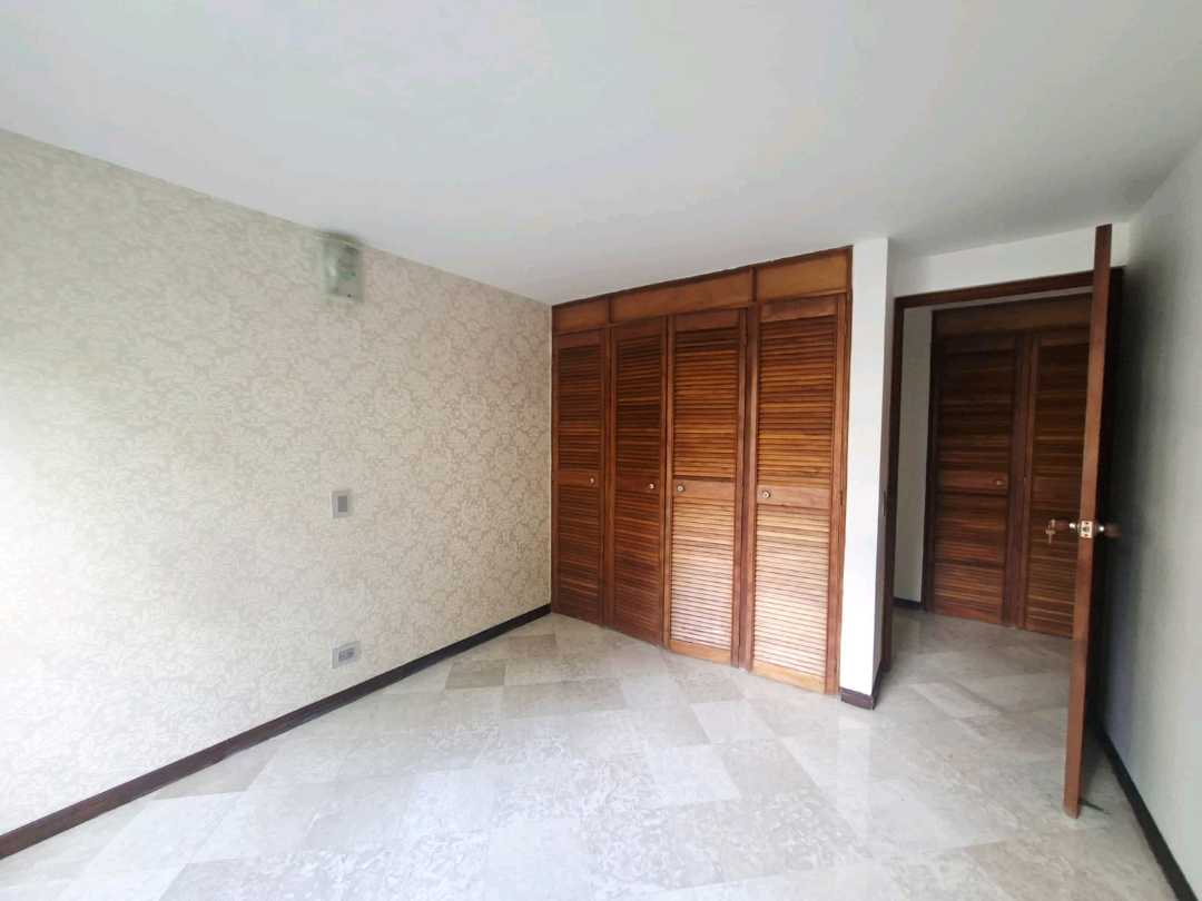 Apartamento en arriendo Poblado cerca a Provenza y a la inferior PM3
