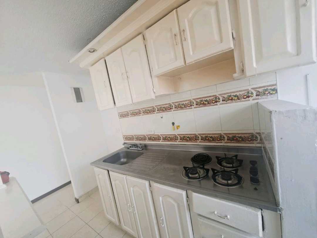 Apartamento en arriendo Poblado San Julian económico