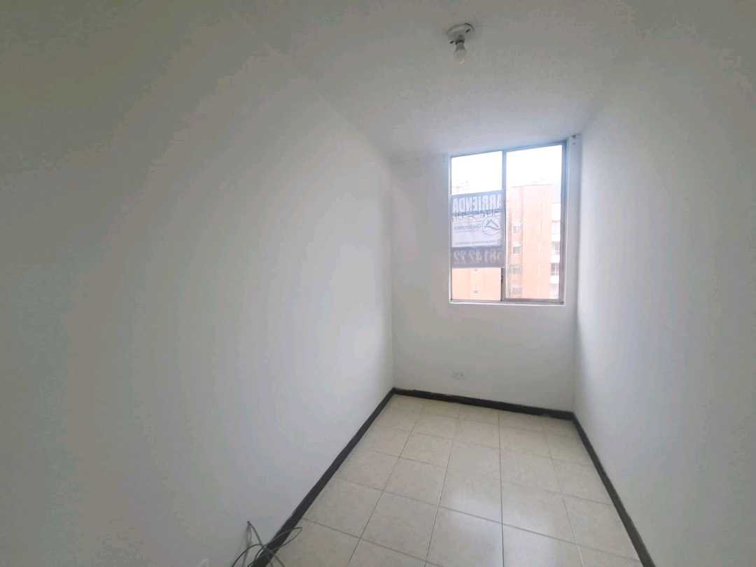 Apartamento en arriendo Poblado San Julian económico