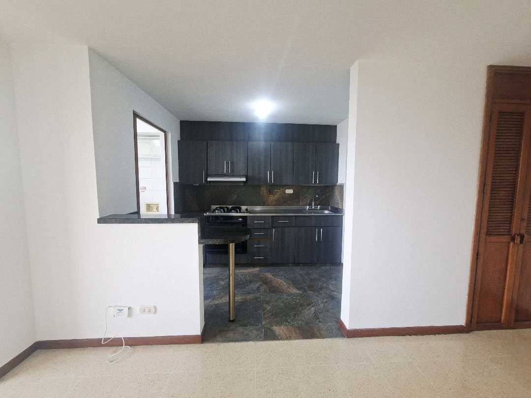 Apartamento en arriendo Poblado cerca a la inferior  EM4
